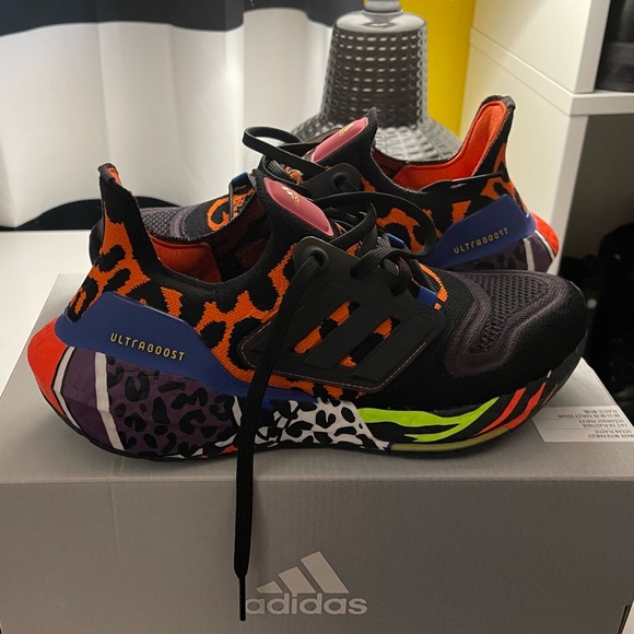 Adidas ULTRABOOST 22 X RICH MNISI SHOES - Picture 2 of 10